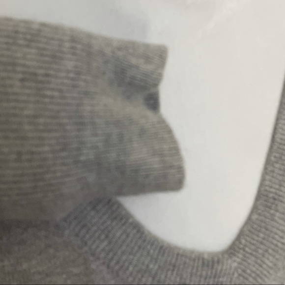Talula pullover v neck grey cashmere blend light Academia sweater size XXSmall - Picture 6 of 8